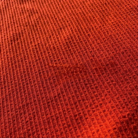 ATHLETA red tank top - Picture 4 of 6